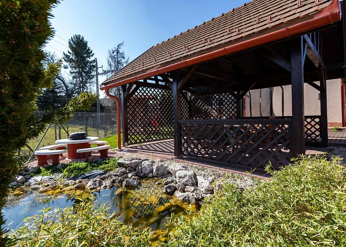 Bakonyi Muzsa Vendeghaz Villa Bakonyszentlaszlo
